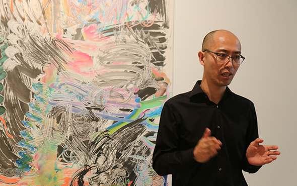 鄔建安攜新作展萬物登陸紐約，水墨與剪紙的跨界對話