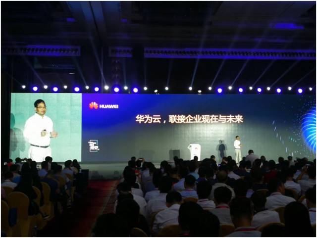 邱志杰個(gè)展大計(jì)劃媒體發(fā)布會(huì)在京盛大舉行，10月16日福建省美術(shù)館盛大開展