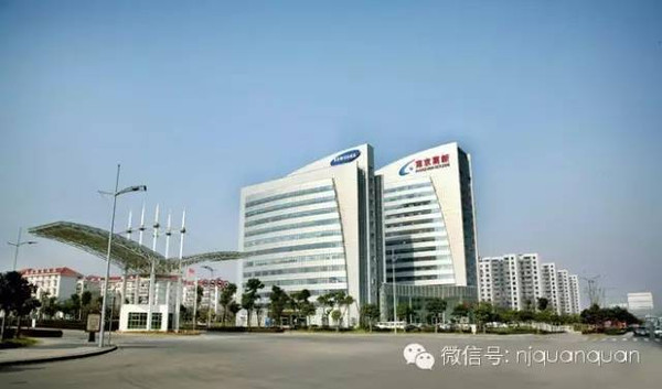女媧創(chuàng)業(yè)園，梁碩個展在空間站的璀璨啟航